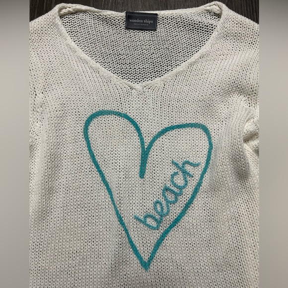 Wooden Ships Sweater/ Cover Up w/ Turquoise Heart & Embroidered “Beach” Sz S - Picture 6 of 8